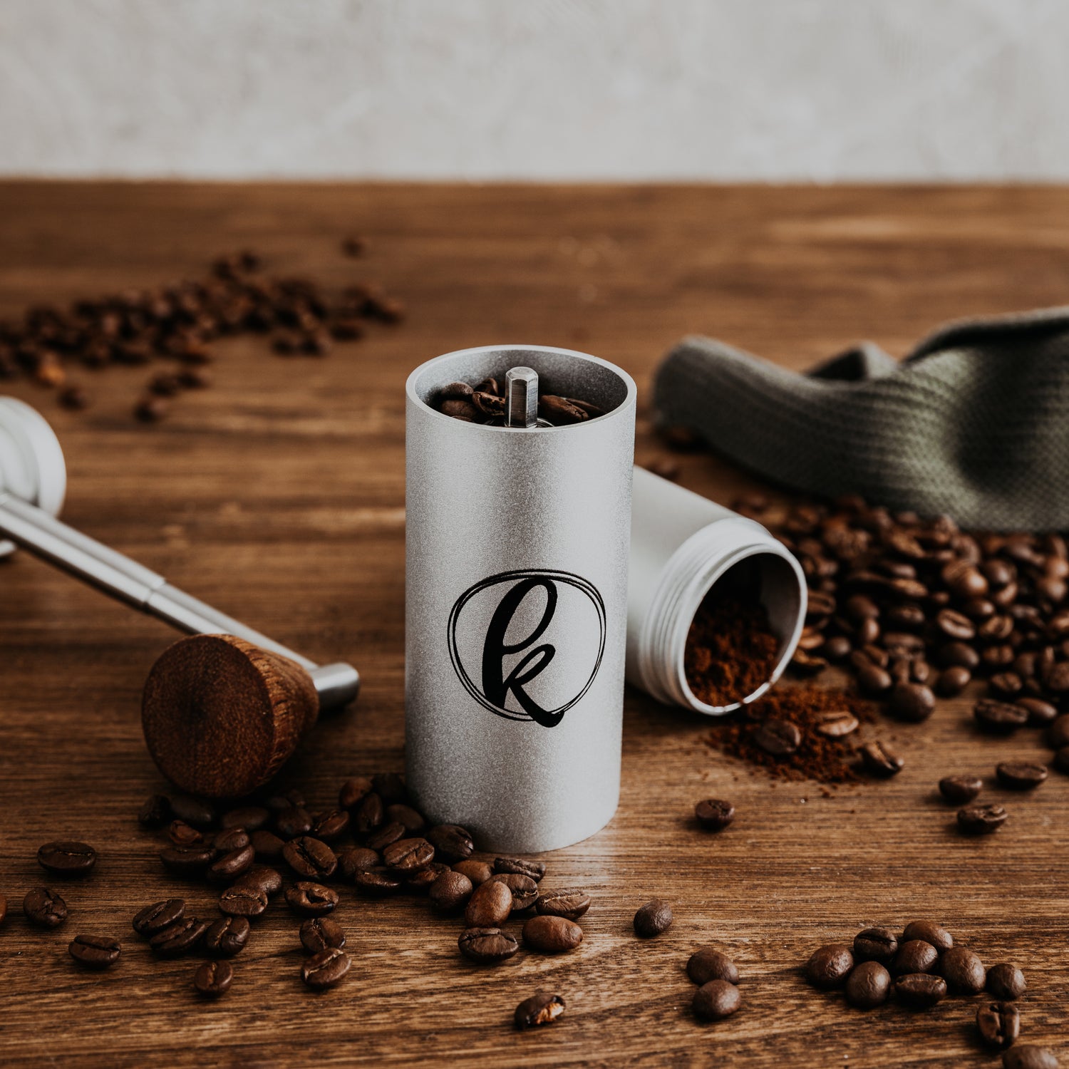 Komona® manuelle Kaffeemühle mit Edelstahl-Mahlwerk - B-Ware