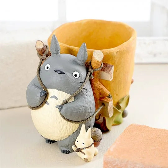 Blumentopf Totoro mit Rucksack – Mein Nachbar Totoro