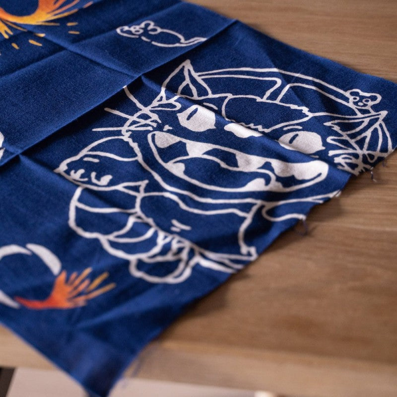 Tenugui Feuerwerkräder mit Totoros und Katzenbus