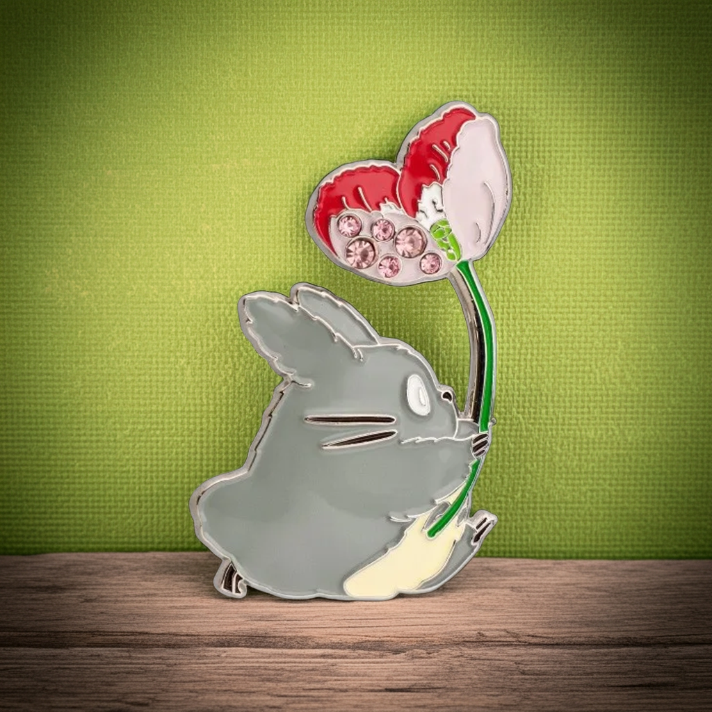 Brosche Totoro mit Blüte - Mein Nachbar Totoro